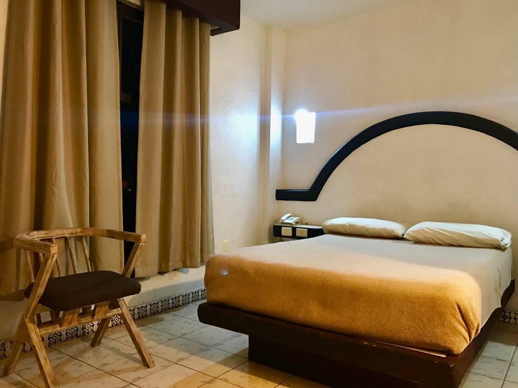 Hotel Plaza Морелія Екстер'єр фото